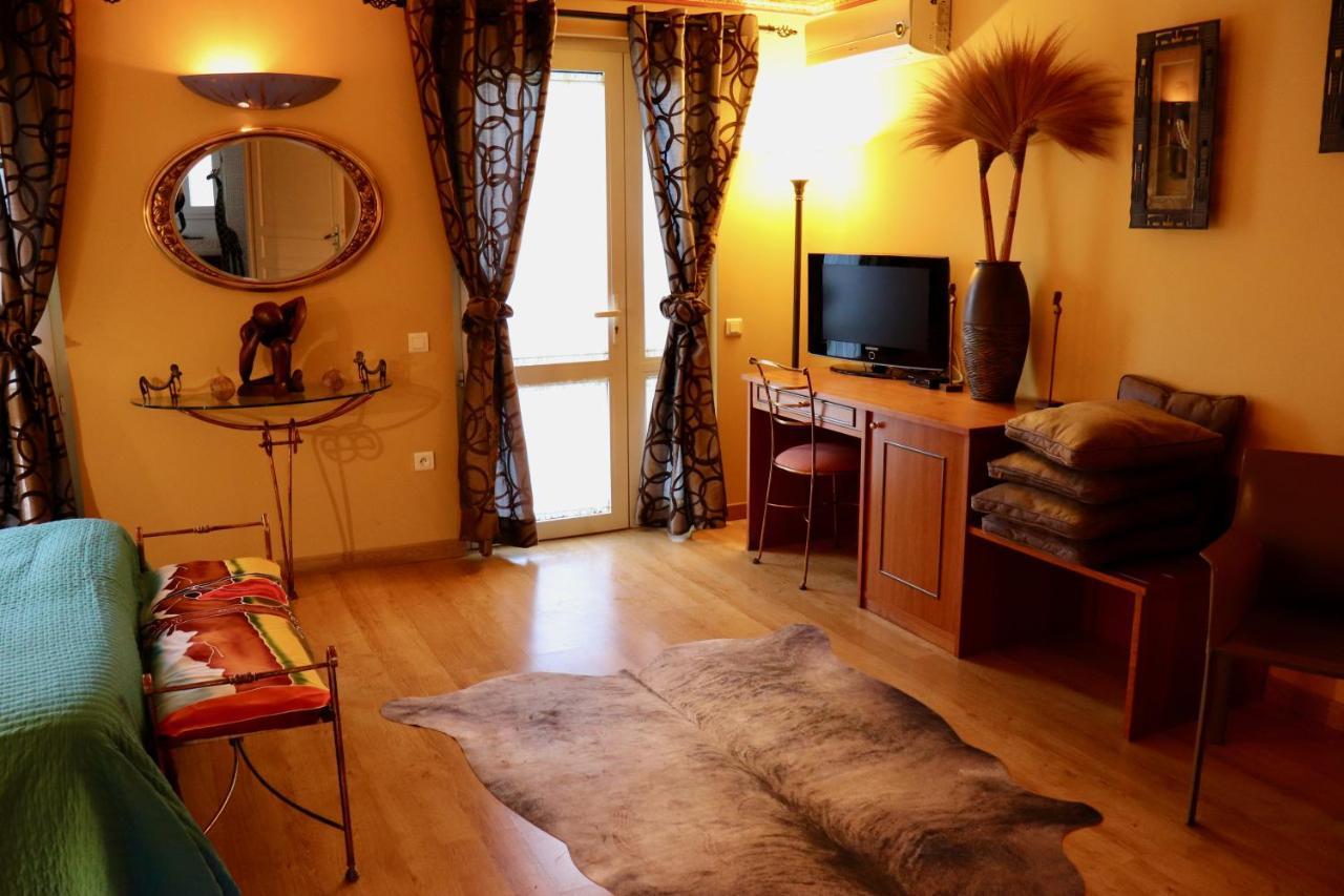 La Casa Color Bed & Breakfast Lamagdelaine Luaran gambar