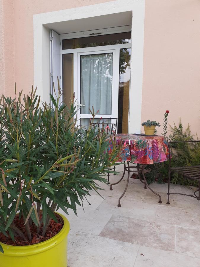 La Casa Color Bed & Breakfast Lamagdelaine Luaran gambar